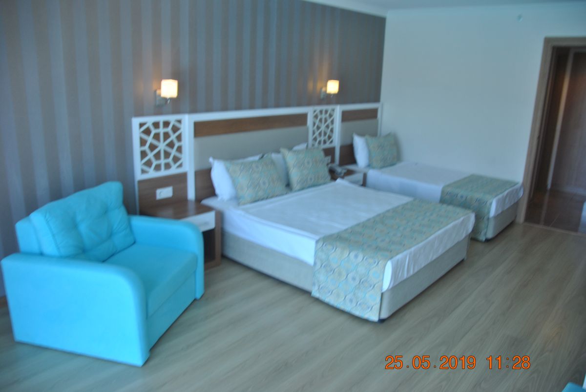 imagini hotel LONICERA RESORT